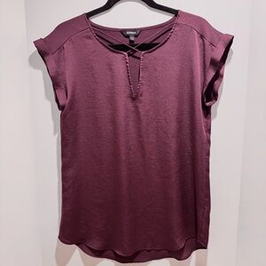 Express Cross Front Keyhole Top Deep Burgundy Size Medium Cuffed Sleeve